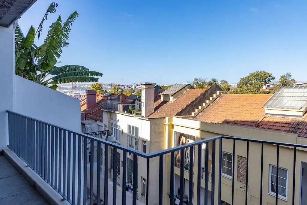 Central Lisbon Stylish Apartment