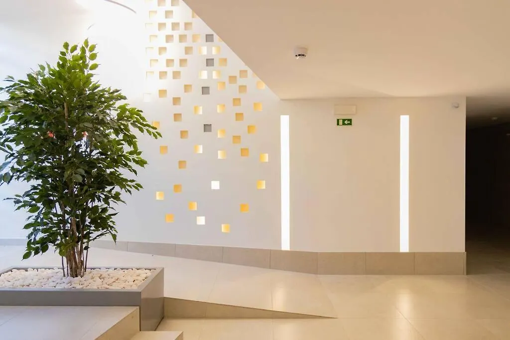 Central Lisbon Stylish Apartment